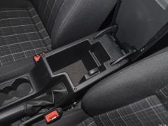 2020 1.5L Автоматическая версия Smart Travel Comfort Edition 2020 1.5L Automatic Smart Travel Comfort Edition Фото 1076 из 1247