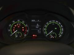 2020 1.5L Автоматическая версия Smart Travel Comfort Edition 2020 1.5L Automatic Smart Travel Comfort Edition Фото 469 из 1247