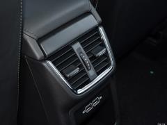 Универсал TSI230 DSG Deluxe Edition National VI 2019 года 2019 Station Wagon TSI230 DSG Deluxe Edition National VI Фото 1173 из 1247