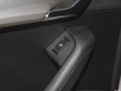 2020 1.5L Автоматическая версия Smart Travel Comfort Edition 2020 1.5L Automatic Smart Travel Comfort Edition Фото 1083 из 1247