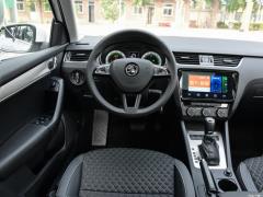 1.5L Автоматическая версия Smart Travel Deluxe Edition 2020 г. 2020 1.5L Automatic Smart Travel Deluxe Edition Фото 500 из 1247