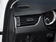 Универсал TSI230 DSG Deluxe Edition National VI 2019 года 2019 Station Wagon TSI230 DSG Deluxe Edition National VI Фото 558 из 1247