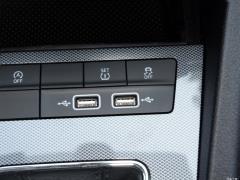 Универсал TSI230 DSG Deluxe Edition National VI 2019 года 2019 Station Wagon TSI230 DSG Deluxe Edition National VI Фото 582 из 1247