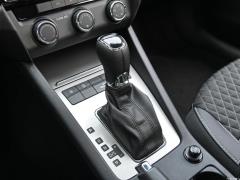 1.5L Автоматическая версия Smart Travel Deluxe Edition 2020 г. 2020 1.5L Automatic Smart Travel Deluxe Edition Фото 545 из 1247