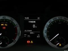 TSI230 DSG Smart Travel Deluxe Edition 2020 года 2020 TSI230 DSG Smart Travel Deluxe Edition Фото 307 из 1247