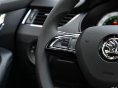 1.5L Автоматическая версия Smart Travel Deluxe Edition 2020 г. 2020 1.5L Automatic Smart Travel Deluxe Edition Фото 504 из 1247