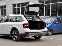 Универсал TSI280 DSG Deluxe Edition National VI 2019 года 2019 Wagon TSI280 DSG Deluxe Edition National VI Фото 1244 из 1247