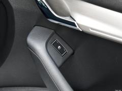 1.5L Автоматическая версия Smart Travel Deluxe Edition 2020 г. 2020 1.5L Automatic Smart Travel Deluxe Edition Фото 1134 из 1247
