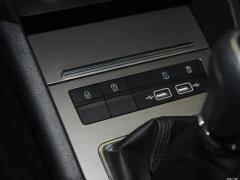 2020 г., 1,5 л, руководство Smart Travel Deluxe Edition 2020 1.5L Manual Smart Travel Deluxe Edition Фото 369 из 1247