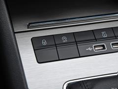 1.5L Автоматическая версия Smart Travel Deluxe Edition 2020 г. 2020 1.5L Automatic Smart Travel Deluxe Edition Фото 544 из 1247