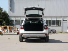 Универсал TSI230 DSG Deluxe Edition National VI 2019 года 2019 Station Wagon TSI230 DSG Deluxe Edition National VI Фото 1191 из 1247