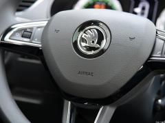 1.5L Автоматическая версия Smart Travel Deluxe Edition 2020 г. 2020 1.5L Automatic Smart Travel Deluxe Edition Фото 506 из 1247