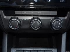Универсал TSI230 DSG Deluxe Edition National VI 2019 года 2019 Station Wagon TSI230 DSG Deluxe Edition National VI Фото 577 из 1247