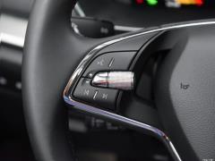 2021 PRO TSI280 DSG Премиум издание 2021 PRO TSI280 DSG Premium Edition Фото 202 из 1247