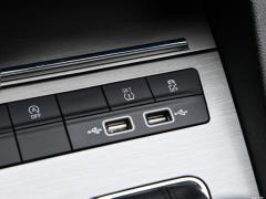 1.5L Автоматическая версия Smart Travel Deluxe Edition 2020 г. 2020 1.5L Automatic Smart Travel Deluxe Edition Фото 543 из 1247