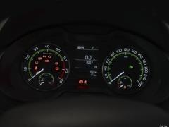 2020 1.5L Автоматическая версия Smart Travel Comfort Edition 2020 1.5L Automatic Smart Travel Comfort Edition Фото 465 из 1247