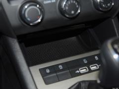 2020 г., 1,5 л, руководство Smart Travel Deluxe Edition 2020 1.5L Manual Smart Travel Deluxe Edition Фото 368 из 1247