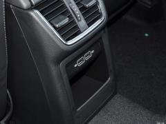 Универсал TSI230 DSG Deluxe Edition National VI 2019 года 2019 Station Wagon TSI230 DSG Deluxe Edition National VI Фото 1174 из 1247