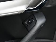 1.5L Автоматическая версия Smart Travel Deluxe Edition 2020 г. 2020 1.5L Automatic Smart Travel Deluxe Edition Фото 1123 из 1247