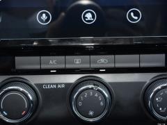 Универсал TSI230 DSG Deluxe Edition National VI 2019 года 2019 Station Wagon TSI230 DSG Deluxe Edition National VI Фото 576 из 1247