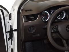Универсал 2019 TSI280 DSG Флагманское издание National VI 2019 Station Wagon TSI280 DSG Flagship Edition National VI Фото 5 из 69