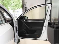 Универсал 2019 TSI280 DSG Флагманское издание National VI 2019 Station Wagon TSI280 DSG Flagship Edition National VI Фото 59 из 69