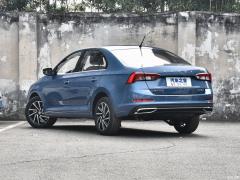 Фото Skoda Rapid , Внешний вид кузова