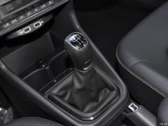 2020 1.5L комфортная версия с ручным управлением 2020 1.5L Manual Comfort Edition Фото 86 из 306