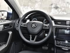 2020 1.5L Автоматическая версия Comfort 2020 1.5L Automatic Comfort Edition Фото 10 из 306