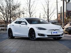 Фото Tesla Model S 