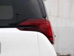 Двухдвигательный двигатель 2,5 л Deluxe Edition 2020 г. 2020 Dual Engine 2.5L Deluxe Edition Фото 57 из 81