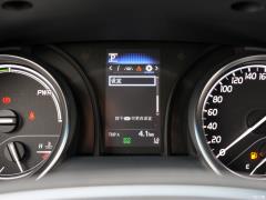 2021 Double Engine 2.5HGVP Ведущее издание 2021 Double Engine 2.5HGVP Leading Edition Фото 135 из 808