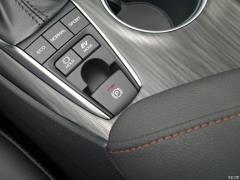 2021 Double Engine 2.5HGVP Ведущее издание 2021 Double Engine 2.5HGVP Leading Edition Фото 165 из 808