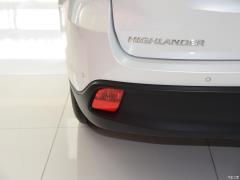 2021 2.0T 4WD Premium Edition 7-местный 2021 2.0T 4WD Premium Edition 7-seater Фото 109 из 122