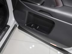 Роскошный 7-местный полноприводный автомобиль 2021 2.0T 2021 2.0T 4WD Luxury 7-seater Фото 145 из 220