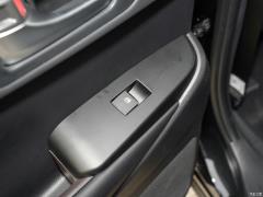 2021 2.0T 4WD Premium Edition 7-местный 2021 2.0T 4WD Premium Edition 7-seater Фото 199 из 220