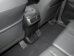 2021 2.0T 4WD Premium Edition 7-местный 2021 2.0T 4WD Premium Edition 7-seater Фото 184 из 220