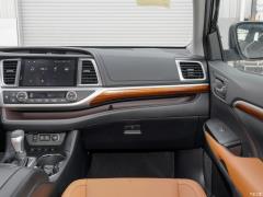2021 2.0T 4WD Rider Edition 7-местный 2021 2.0T 4WD Rider Edition 7-seater Фото 4 из 220