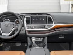 2021 2.0T 4WD Rider Edition 7-местный 2021 2.0T 4WD Rider Edition 7-seater Фото 3 из 220
