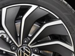 2021 200TSI DSG Pro 2021 200TSI DSG Pro Фото 130 из 287