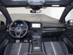 Фото Volkswagen Golf (Mk8)
