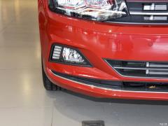 2019 Plus 1,5-литровый автомат Beats Trendy Cool Edition 2019 Plus 1.5L Automatic Beats Trendy Cool Edition Фото 14 из 53