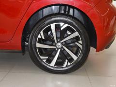 2019 Plus 1,5-литровый автомат Beats Trendy Cool Edition 2019 Plus 1.5L Automatic Beats Trendy Cool Edition Фото 32 из 53
