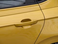 2019 Plus 1,5-литровый автомат Beats Trendy Cool Edition 2019 Plus 1.5L Automatic Beats Trendy Cool Edition Фото 62 из 185
