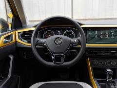 Фото Volkswagen Polo (Mk6)