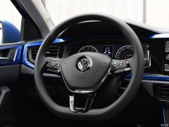 2019 Plus 1.5L Автоматическая цветная технология Edition 2019 Plus 1.5L Automatic Colorful Technology Edition Фото 199 из 425