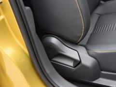 2019 Plus 1,5-литровый автомат Beats Trendy Cool Edition 2019 Plus 1.5L Automatic Beats Trendy Cool Edition Фото 262 из 425