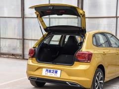 2019 Plus 1,5-литровый автомат Beats Trendy Cool Edition 2019 Plus 1.5L Automatic Beats Trendy Cool Edition Фото 272 из 425