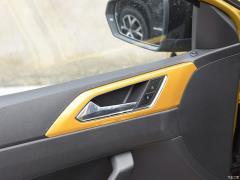 2019 Plus 1,5-литровый автомат Beats Trendy Cool Edition 2019 Plus 1.5L Automatic Beats Trendy Cool Edition Фото 237 из 425