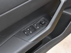 2019 Plus 1,5-литровый автомат Beats Trendy Cool Edition 2019 Plus 1.5L Automatic Beats Trendy Cool Edition Фото 238 из 425